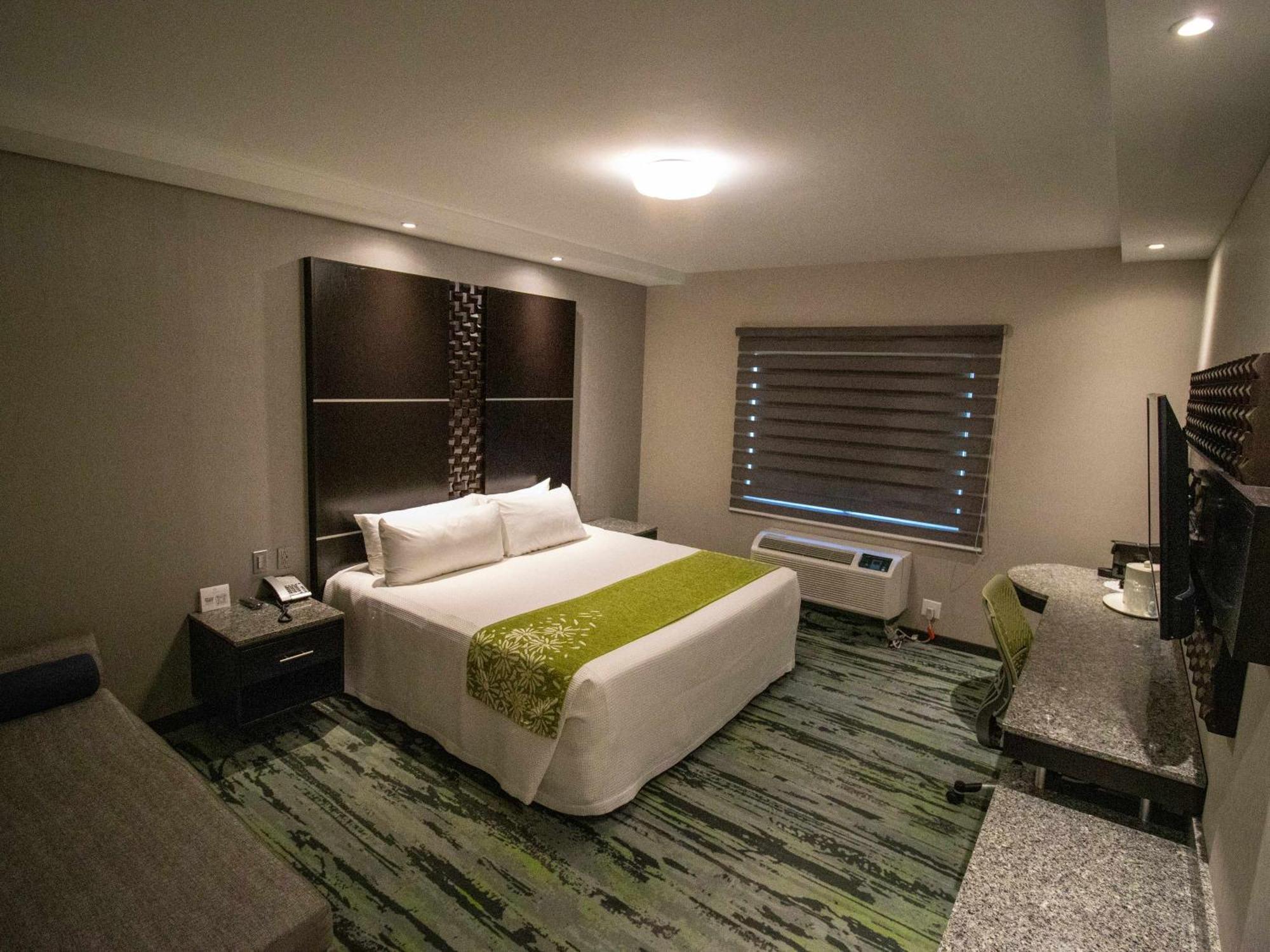 Hotel Araiza San Luis R.C. San Luis Río Colorado エクステリア 写真