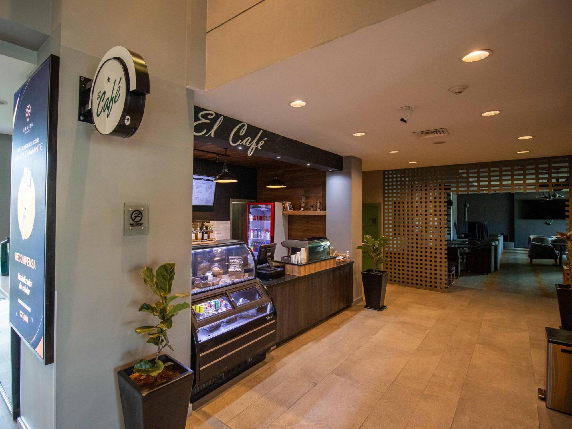 Hotel Araiza San Luis R.C. San Luis Río Colorado エクステリア 写真