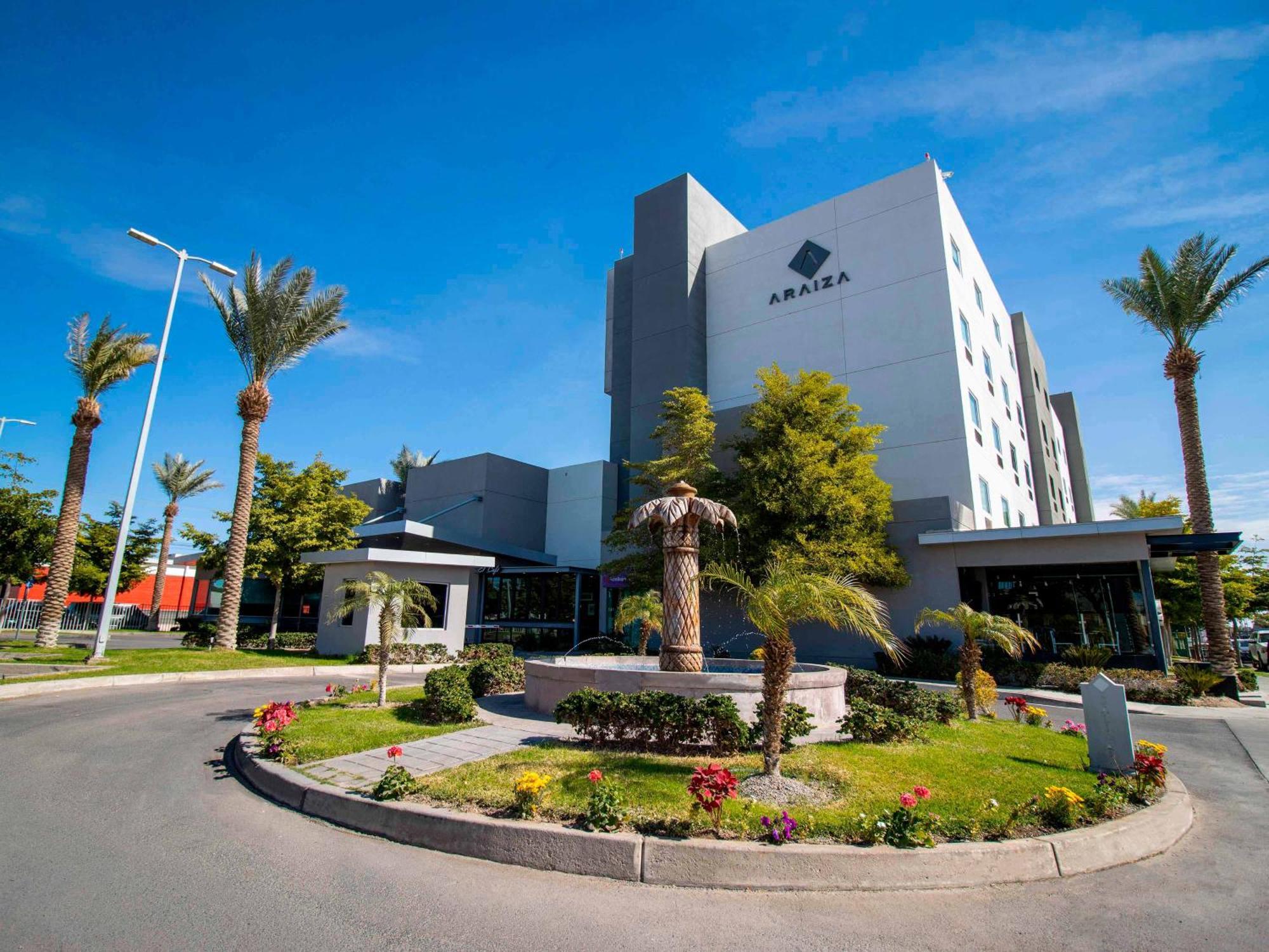 Hotel Araiza San Luis R.C. San Luis Río Colorado エクステリア 写真