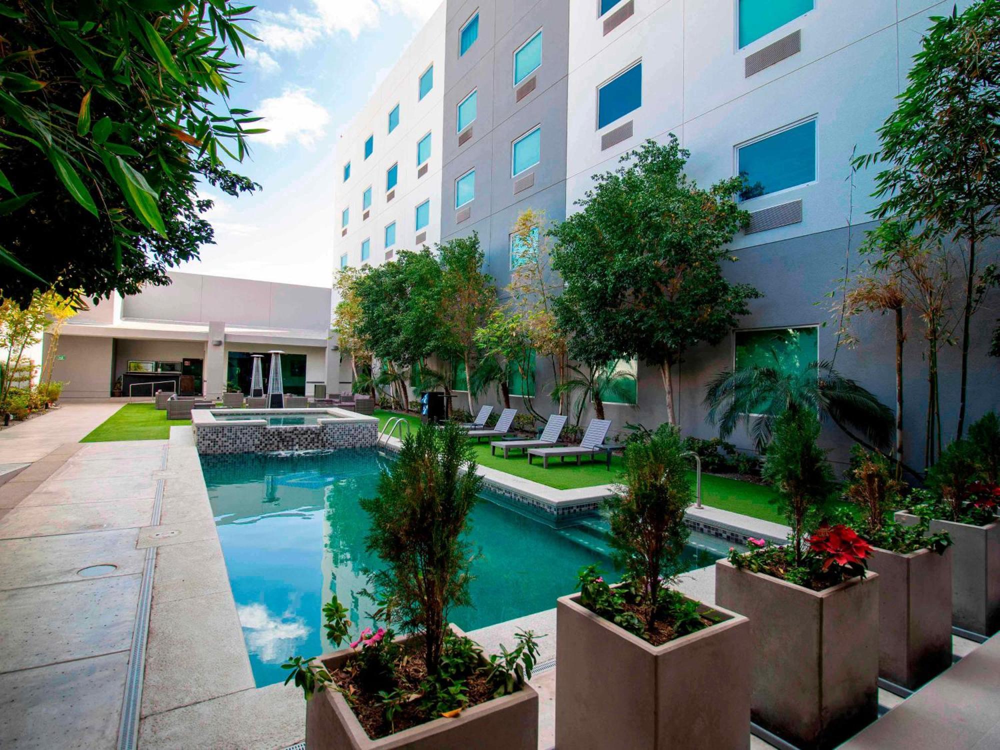 Hotel Araiza San Luis R.C. San Luis Río Colorado エクステリア 写真